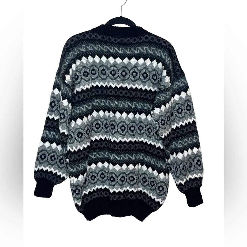 ALPACA‎ CONNECTION Geometric Pullover Sweater - Picture 2 of 3